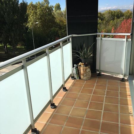 Skylinepamplona Apartment Exterior foto
