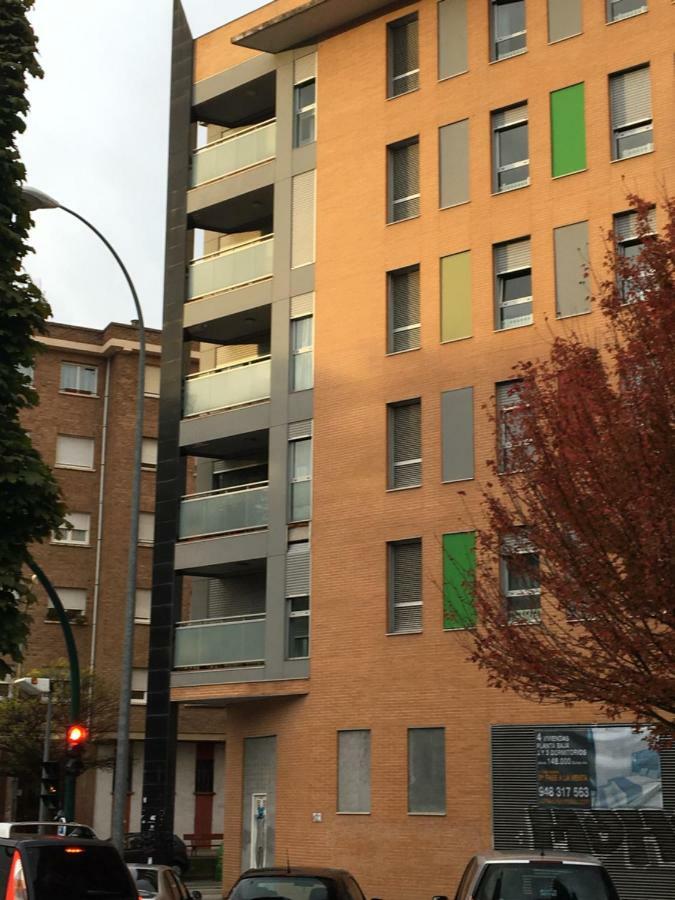 Skylinepamplona Apartment Exterior foto